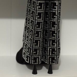 Black and Silver Patterned Heels